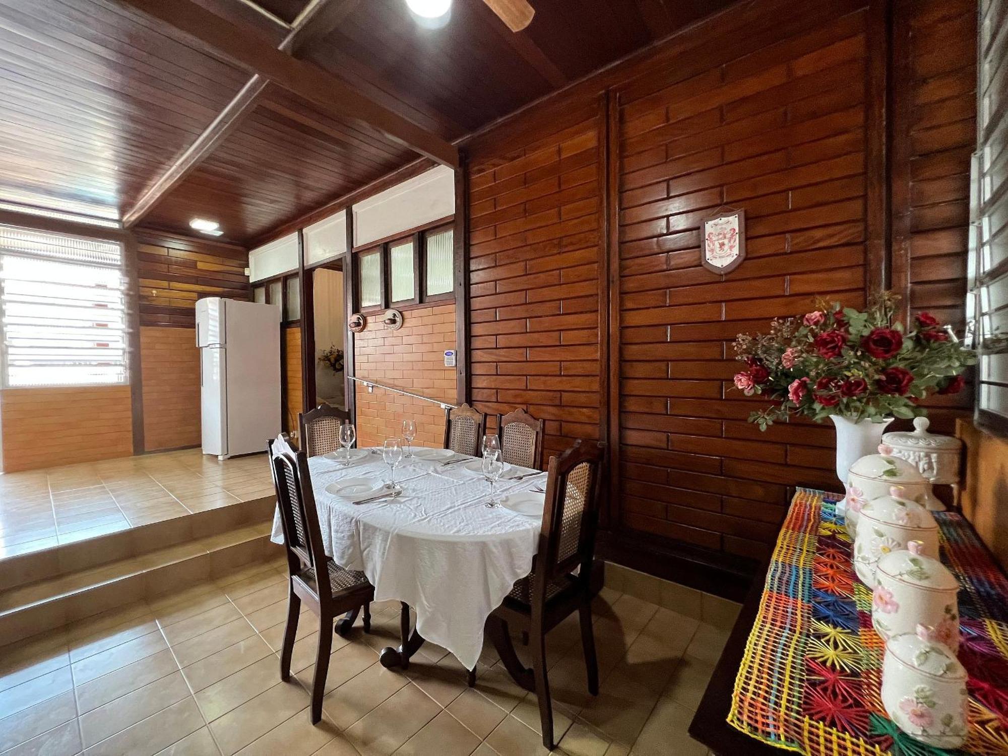 Casa Agradavel Com Piscina, A Poucos Passos Da Praia Peruibe Exterior photo