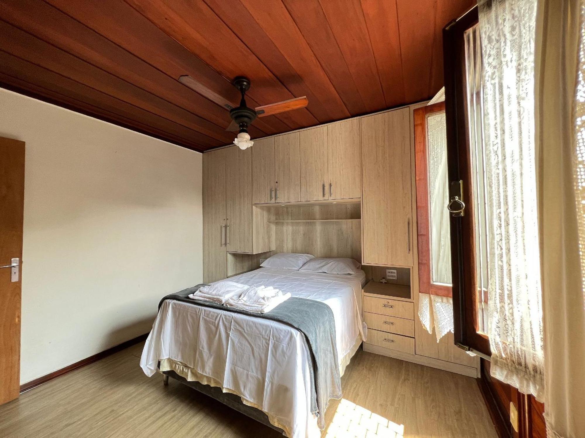 Casa Agradavel Com Piscina, A Poucos Passos Da Praia Peruibe Exterior photo