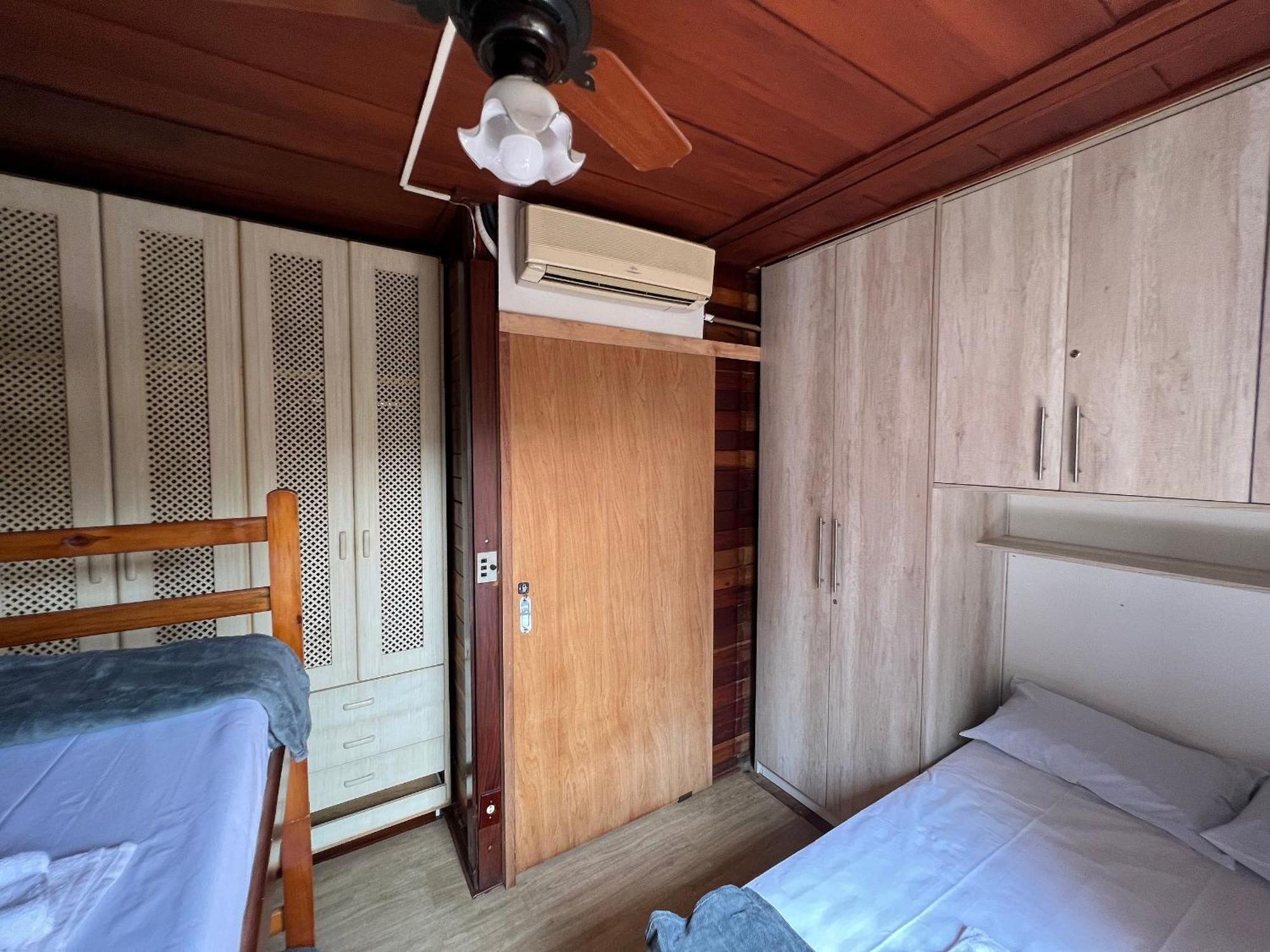 Casa Agradavel Com Piscina, A Poucos Passos Da Praia Peruibe Exterior photo