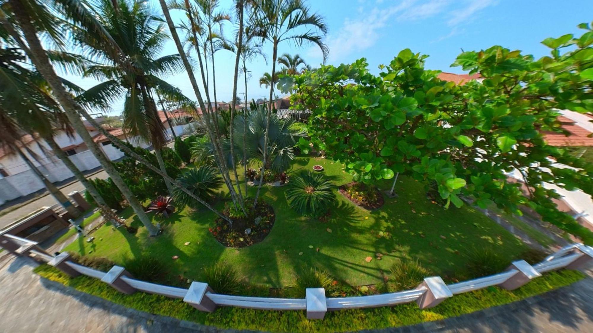 Casa Agradavel Com Piscina, A Poucos Passos Da Praia Peruibe Exterior photo